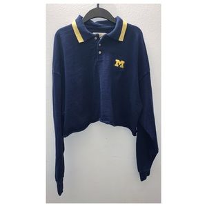 ‼️SOLD‼️ VINTAGE Cropped University of Michigan je